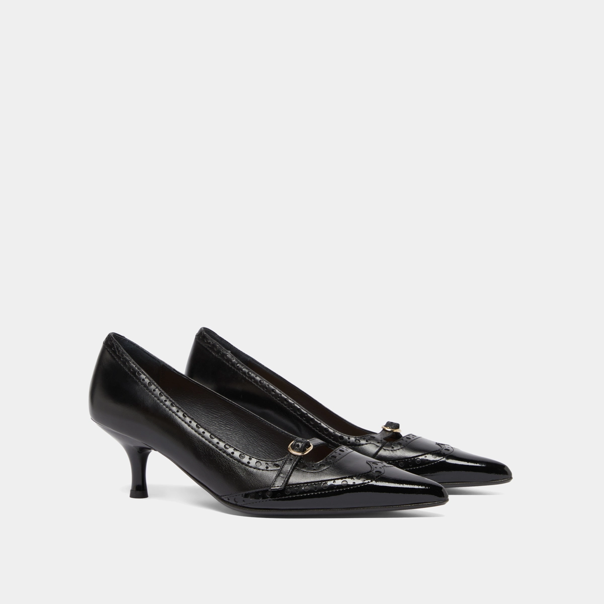 Escarpins à brides et détails perforés..... en vernis et cuir noirs | DALTA | Jonak