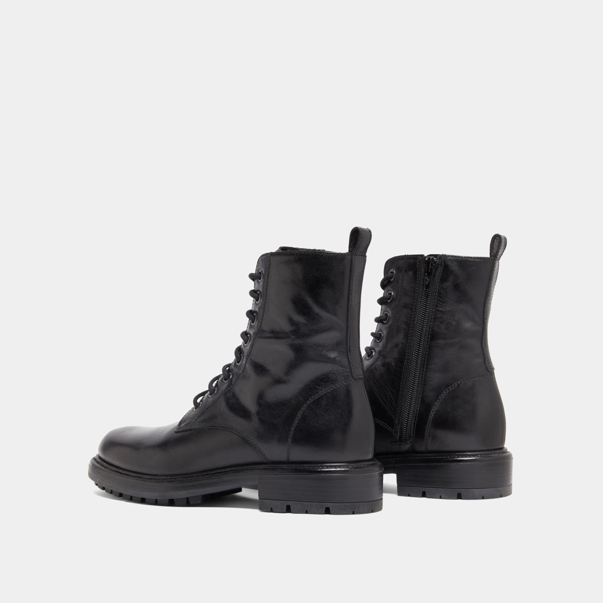 Boots à lacets et semelles crantées en cuir noir | CELIMENE | Jonak