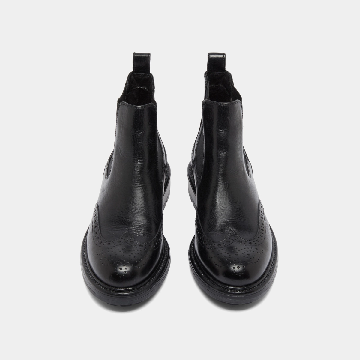 Boots &agrave; semelles crant&eacute;es en cuir noir | CELIA | Jonak