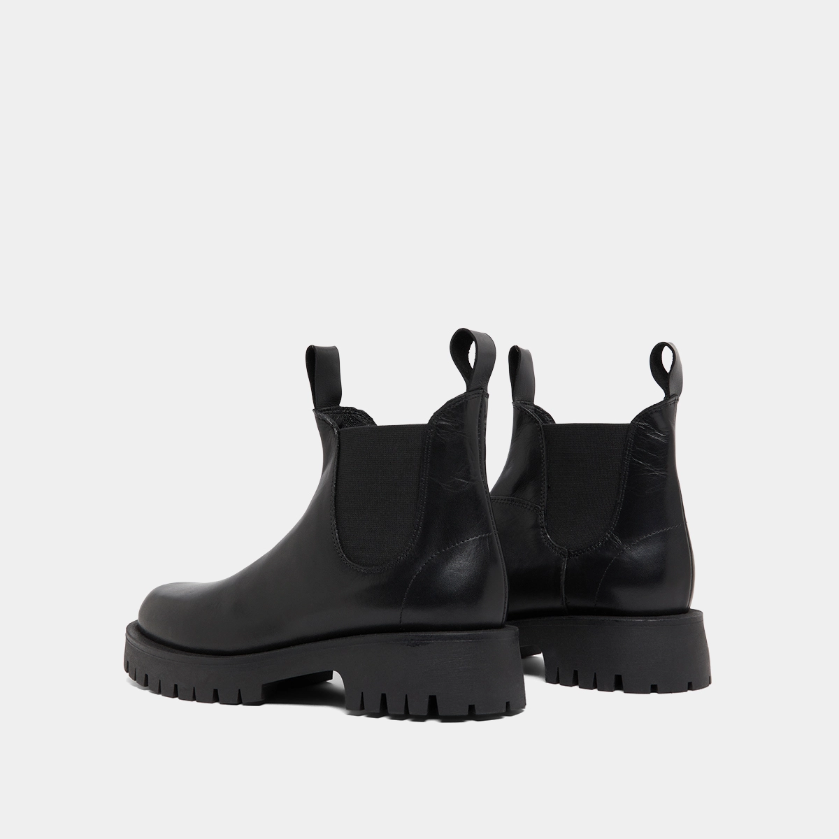 Boots à semelles crantées en cuir noir | ROCHE | Jonak