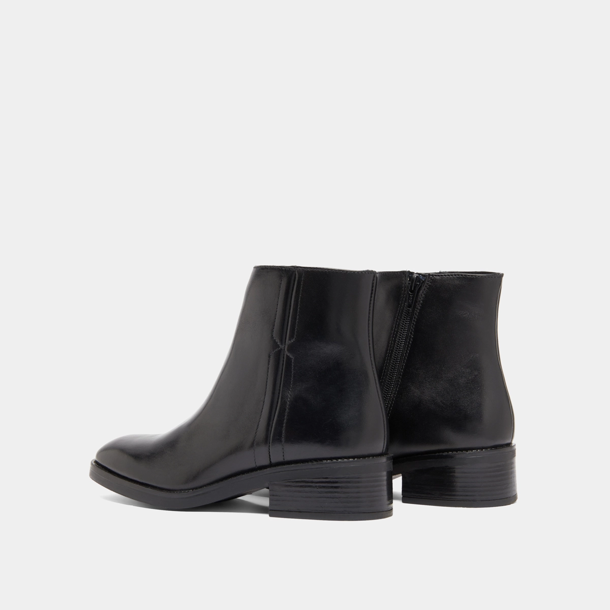 Boots basses en cuir noir | GAB | Jonak