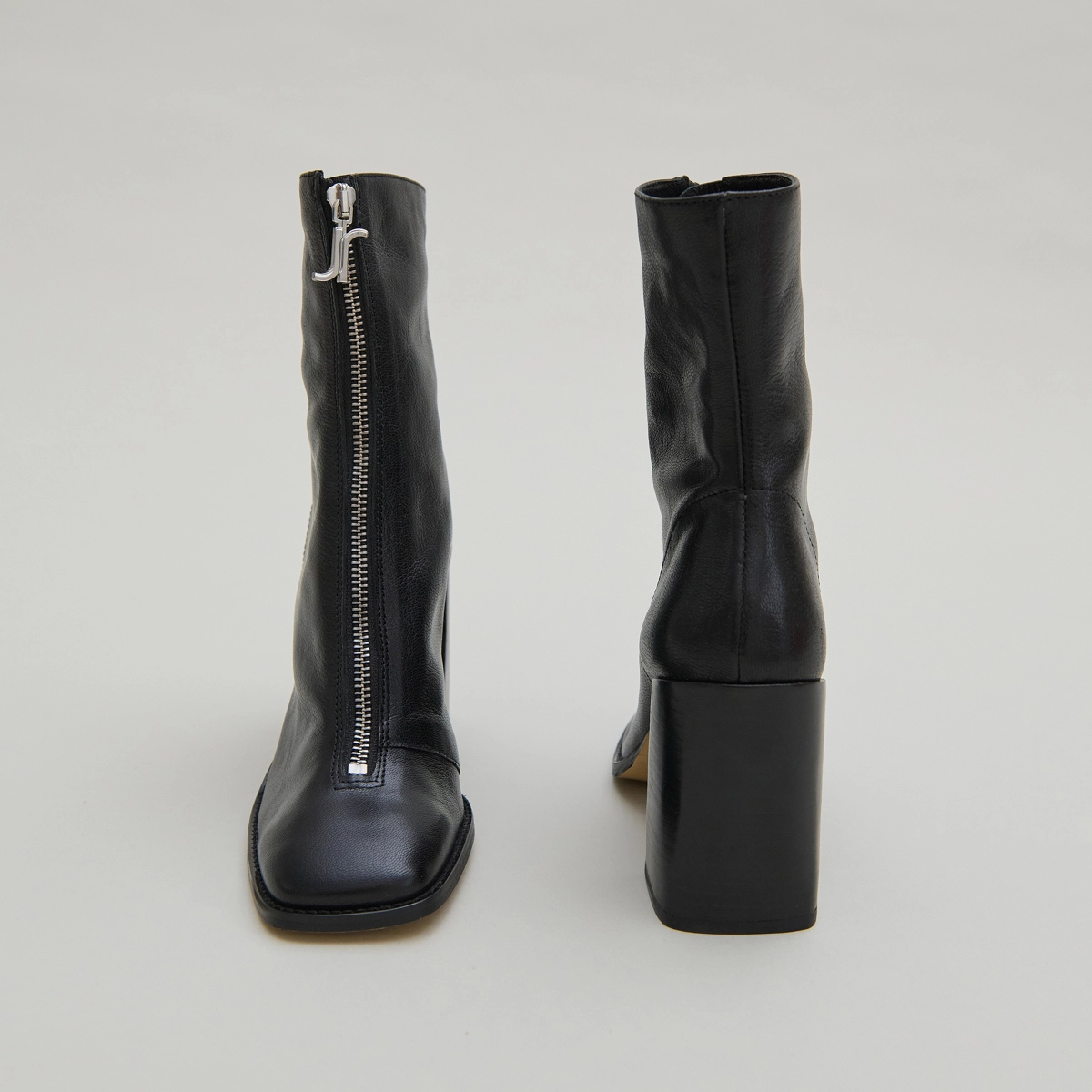 Bottines à talons et fermetures éclairs ... en cuir noir | VANDANA | Jonak