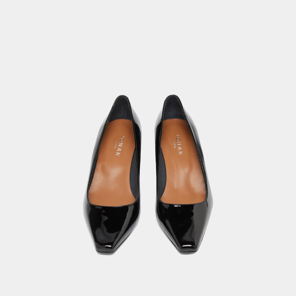 Escarpins &agrave; talons recouverts en vernis noir | DULINA | Jonak
