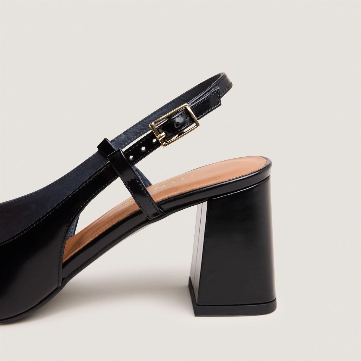Slingbacks à talons en cuir glacé noir | DADELLE | Jonak