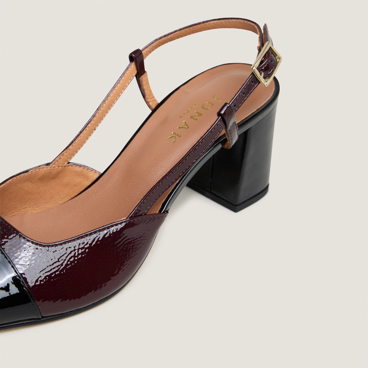 Slingbacks à talons en cuir verni noir et vernis plissé bordeaux | DHAPOP | Jonak