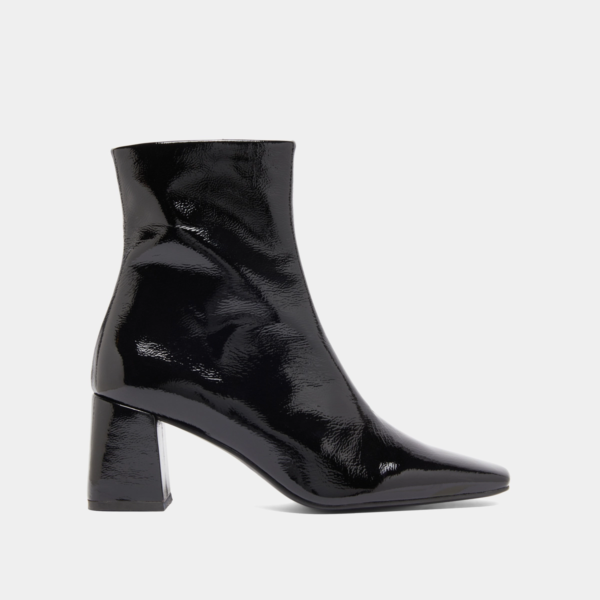 Bottines à bouts pointus en vernis plissé noir | DALIBAR | Jonak