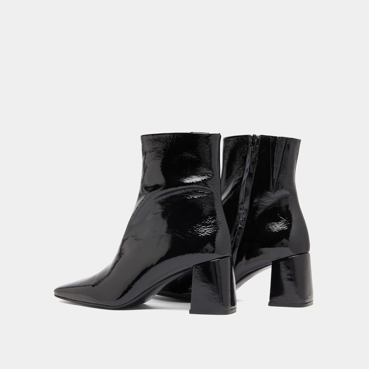 Bottines à bouts pointus en vernis plissé noir | DALIBAR | Jonak