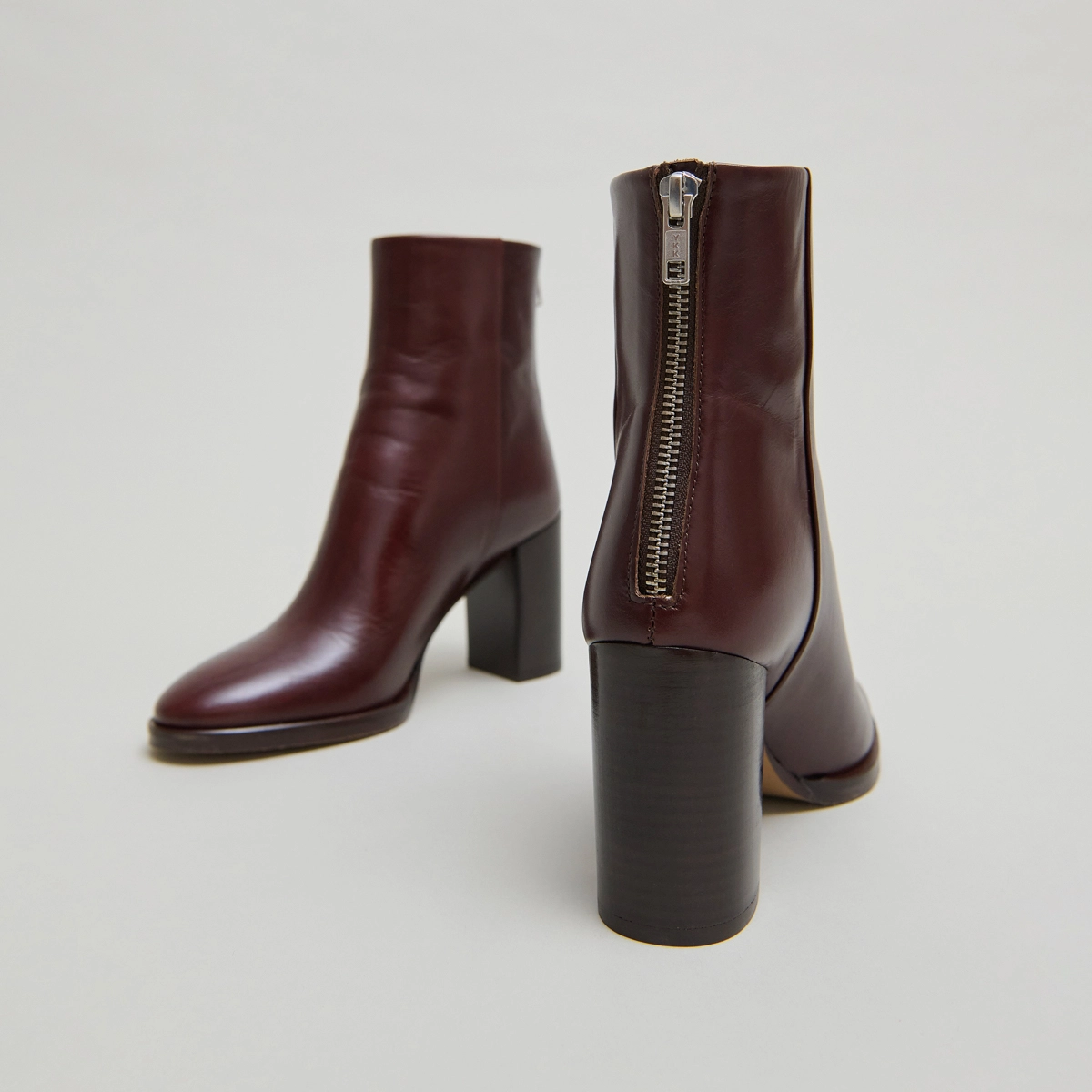 Bottines à talons en cuir patiné marron | DEEP | Jonak