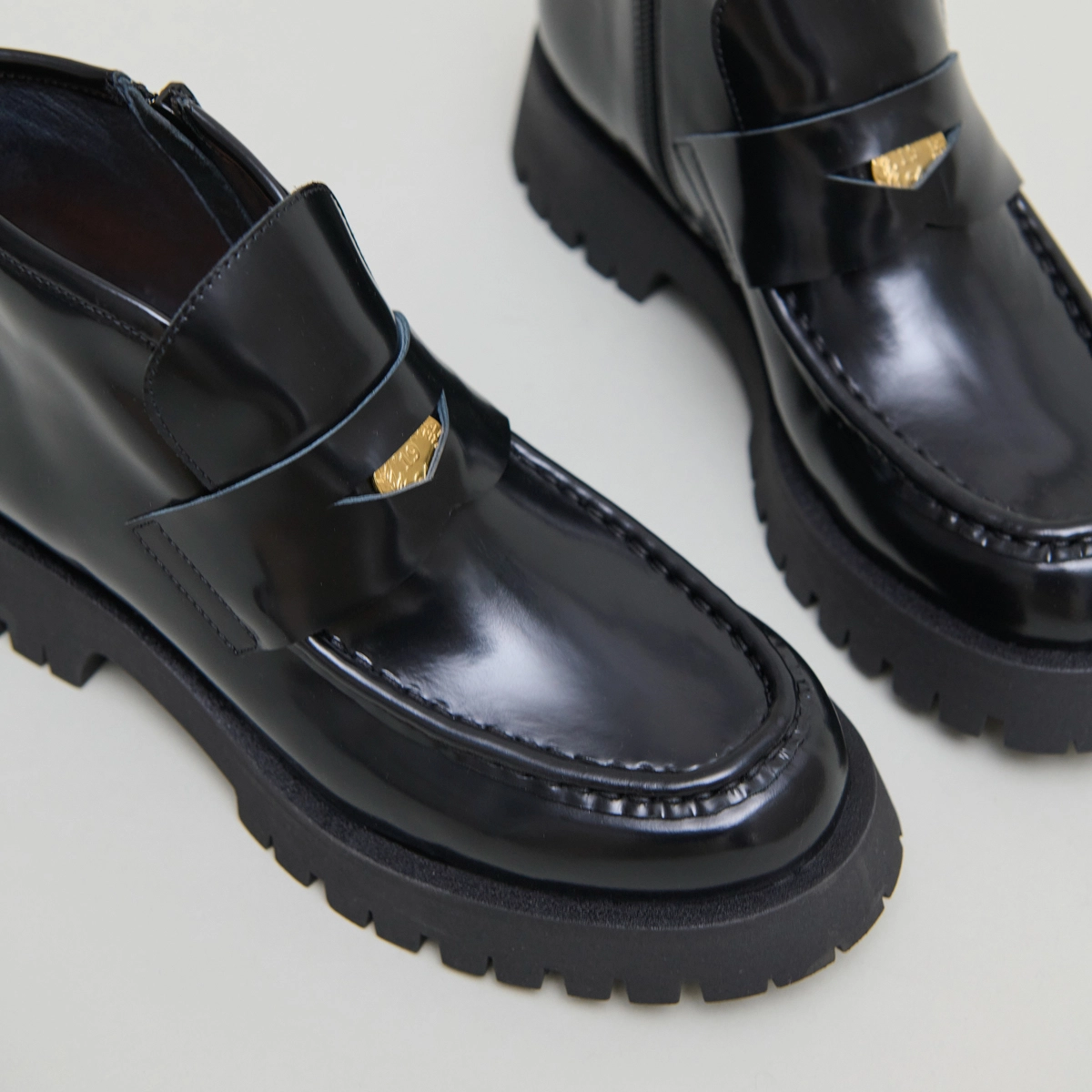 Boots à empiècements en cuir glacé noir | DESK | Jonak