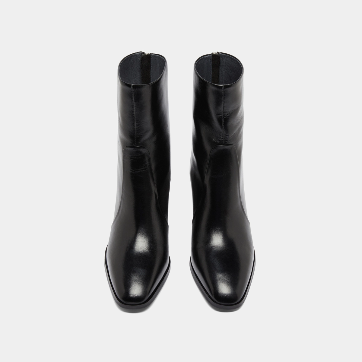 Bottines avec fermeture éclair arrière en cuir noir | DETRAS | Jonak