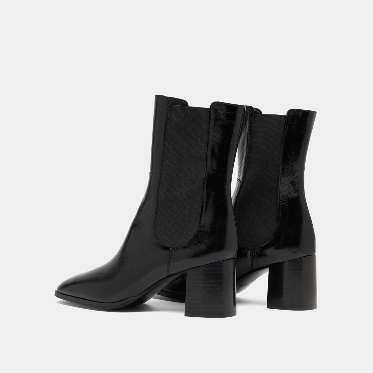 Bottines à élastiques en cuir brillant noir | DUCHA | Jonak