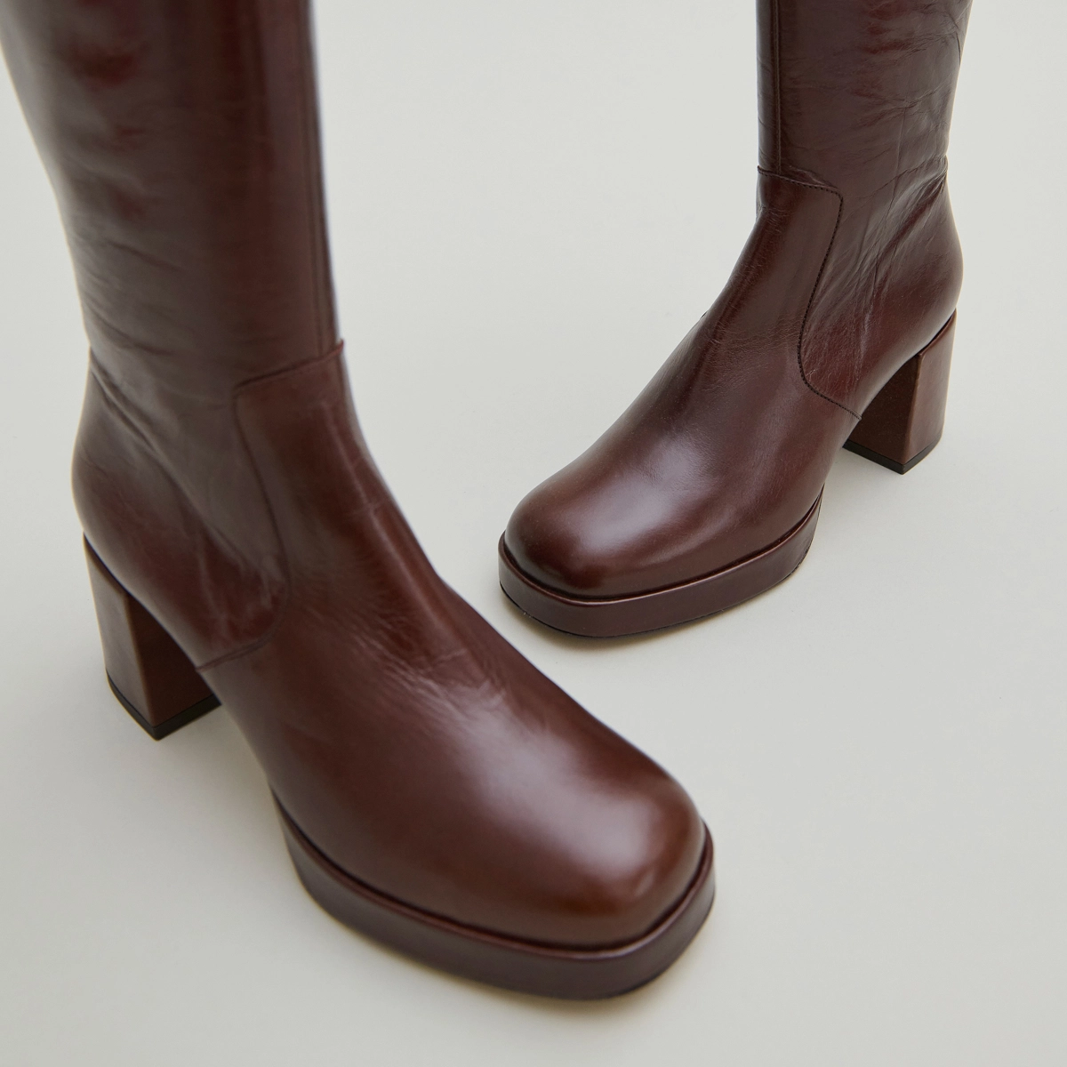 Bottes à talons et plateformes en cuir vieilli marron | VANEO | Jonak