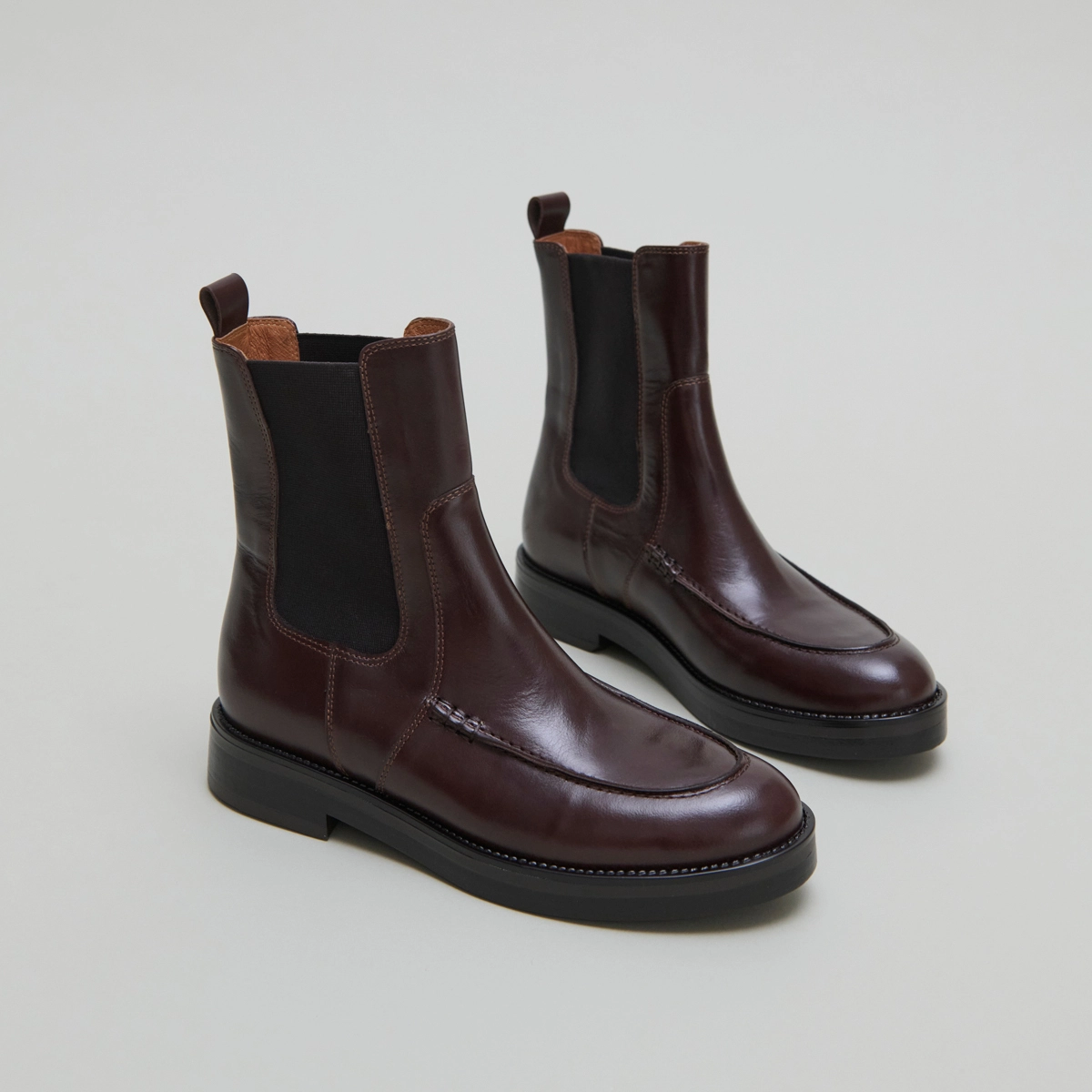 Boots à élastiques en cuir marron foncé | ALLAN | Jonak