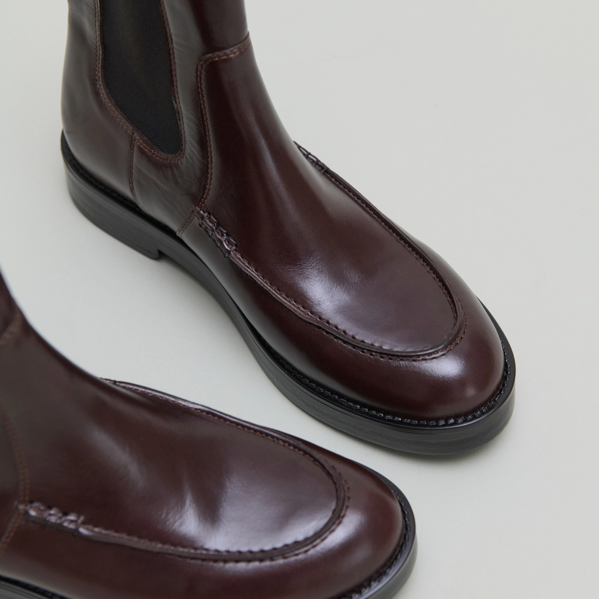 Boots à élastiques en cuir marron foncé | ALLAN | Jonak