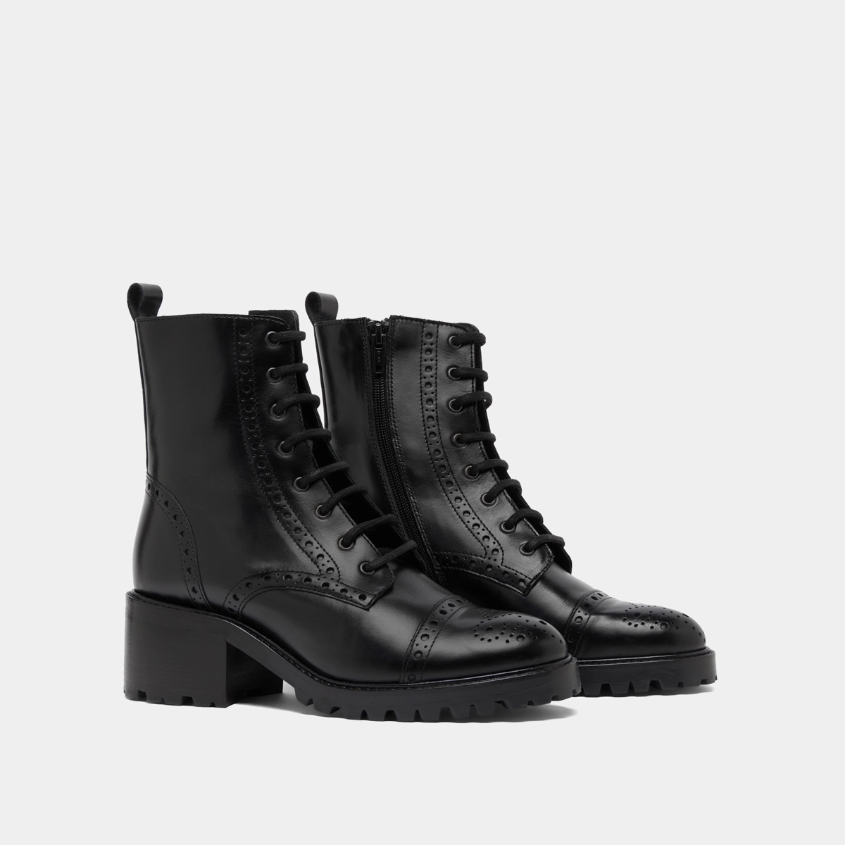 Boots &agrave; lacets et &agrave; talons en cuir noir | ANDERS | Jonak