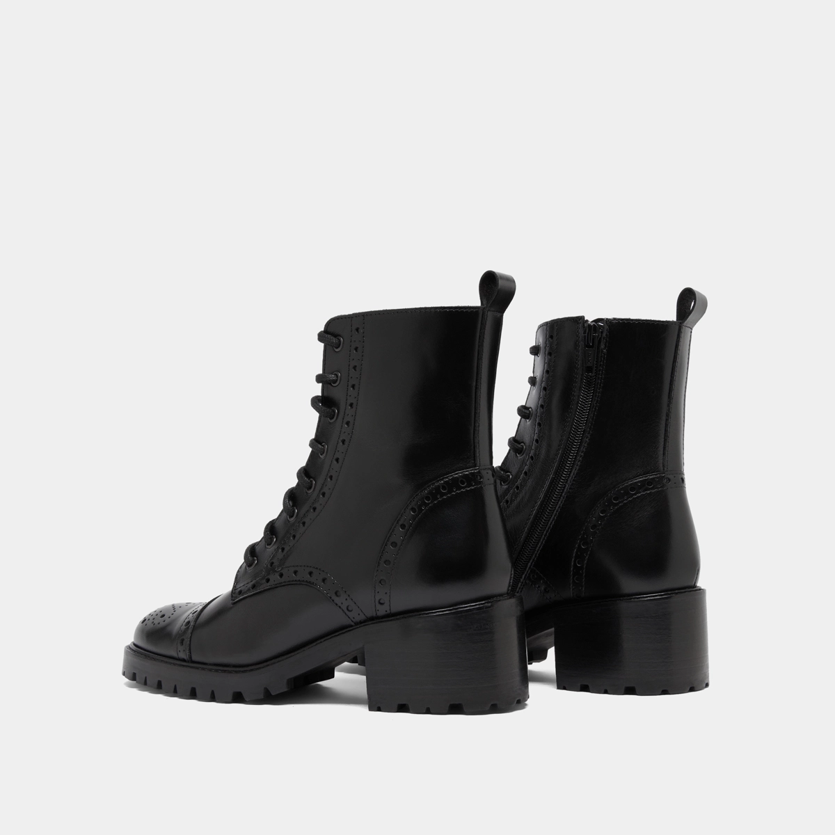 Boots &agrave; lacets et &agrave; talons en cuir noir | ANDERS | Jonak