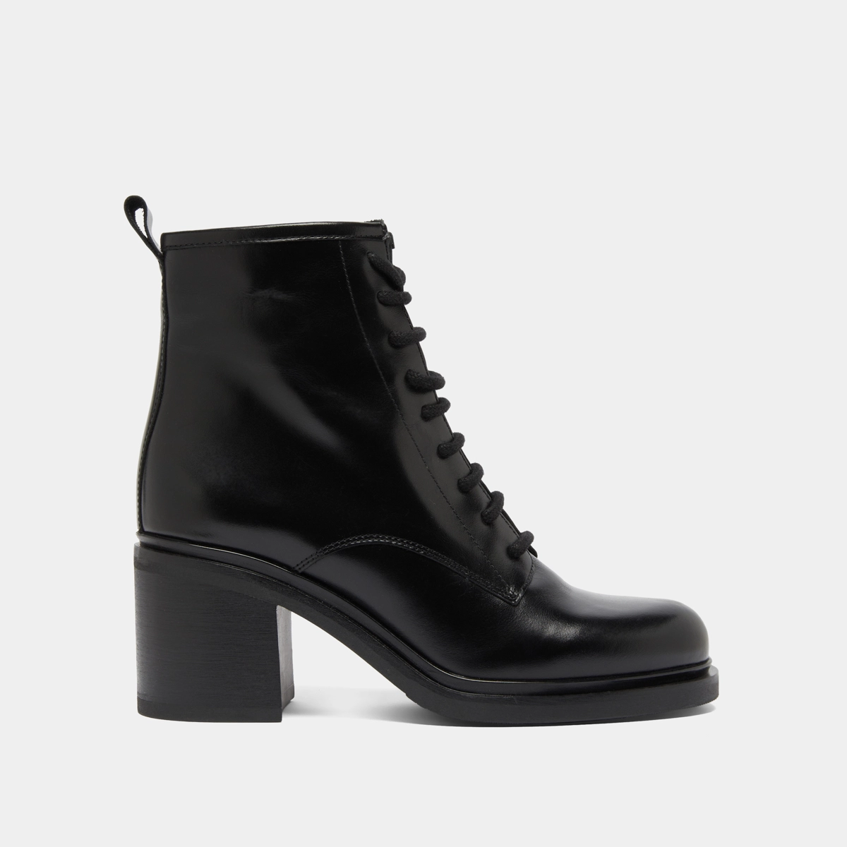 Boots &agrave; talons et &agrave; lacets en cuir noir | DUPLEX | Jonak