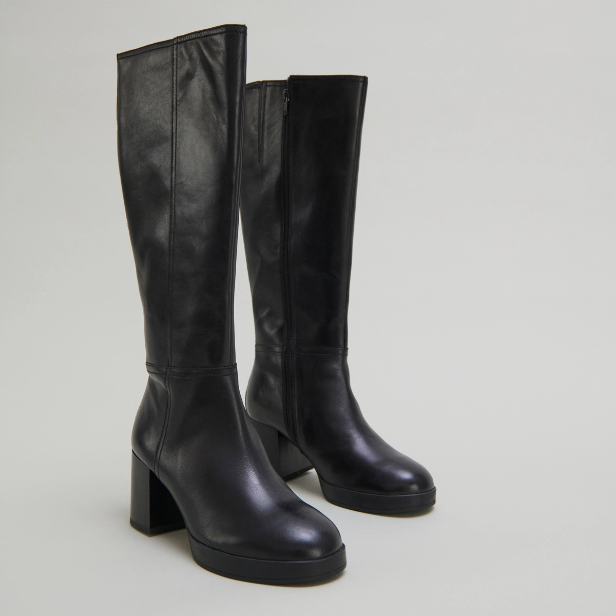 Bottes à talons en cuir noir | ANELIA | Jonak