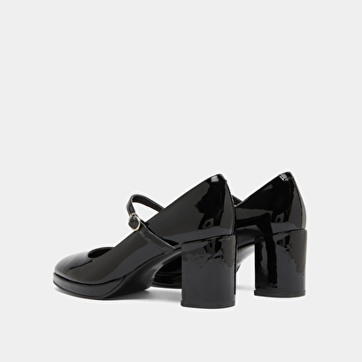 Babies à talons en vernis noir | DEBRE | Jonak