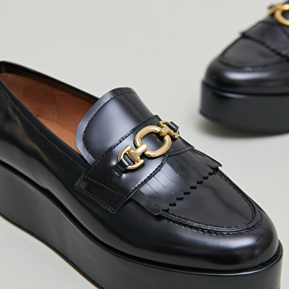 Mocassins à boucles dorées en cuir glacé noir | DELPHES | Jonak