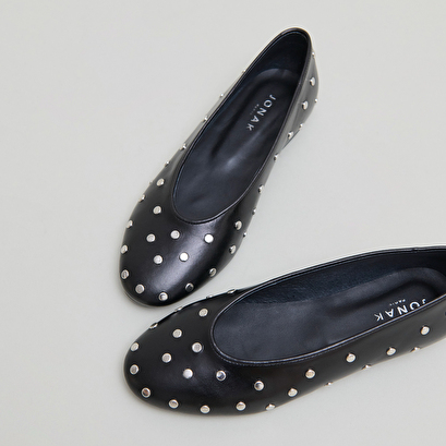 Ballerines à détails argentés en cuir noir | DANIA | Jonak