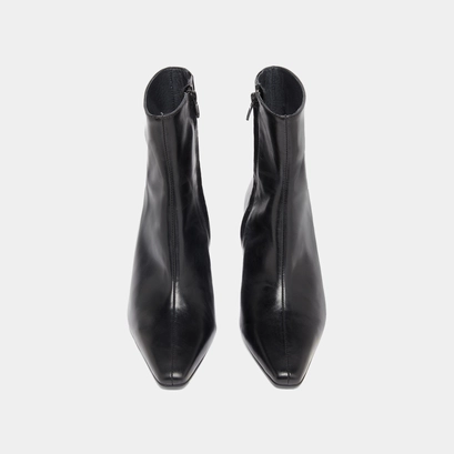 Bottines &agrave; larges talons en cuir noir | DYONISOS | Jonak