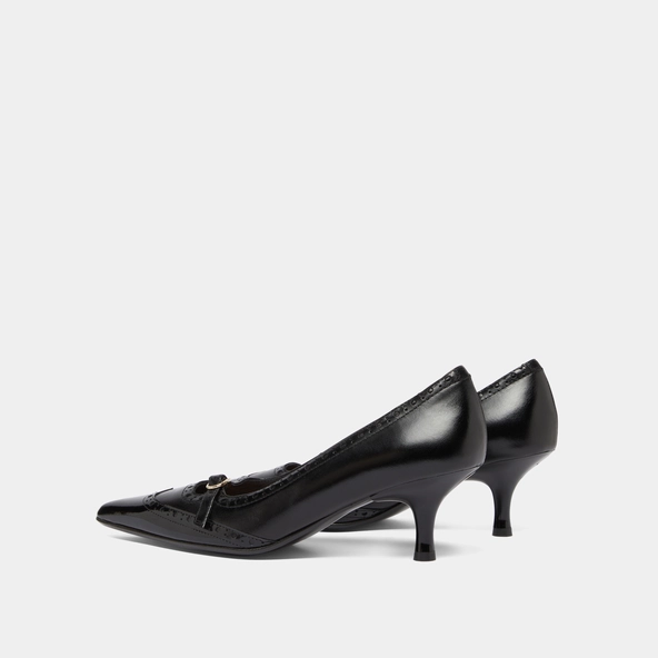 Escarpins à brides et détails perforés..... en vernis et cuir noirs | DALTA | Jonak