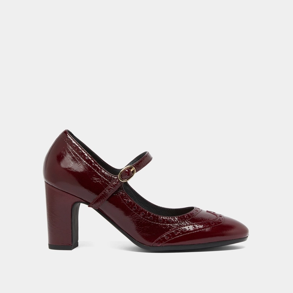 Babies à talons et détails perforés en cuir brillant bordeaux | DIRIOS | Jonak