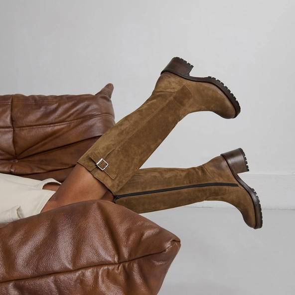 Bottes à semelles crantées en croute taupe | CECILIEN | Jonak