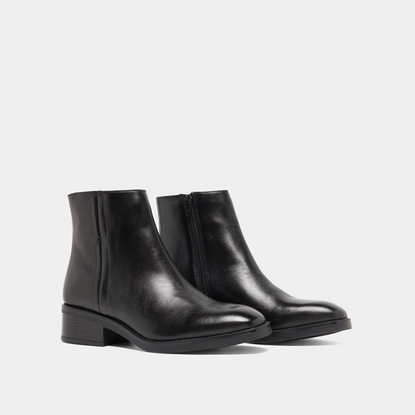 Boots basses en cuir noir | GAB | Jonak