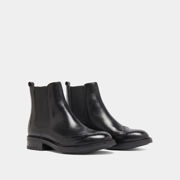 Boots basses &agrave; &eacute;lastiques et d&eacute;tails ajour&eacute;s en cuir noir | GADDY | Jonak