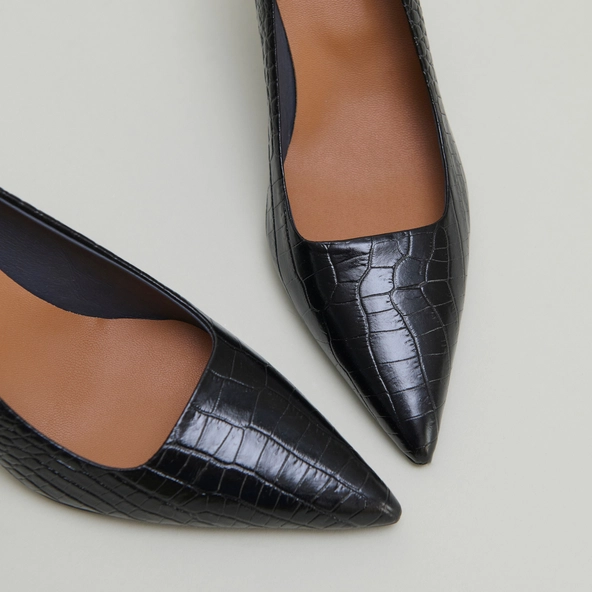 Escarpins &agrave; bouts pointus en cuir reptile noir | DUNDEE | Jonak
