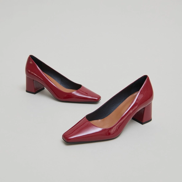 Escarpins &agrave; talons recouverts en vernis rouge carmin | DULINA | Jonak
