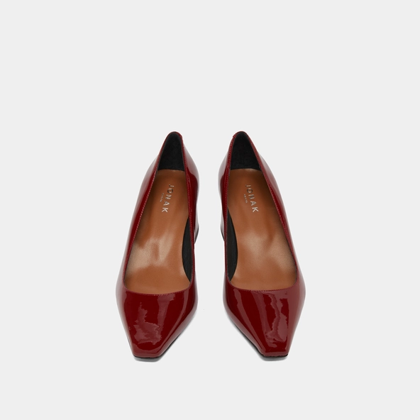 Escarpins &agrave; talons recouverts en vernis rouge carmin | DULINA | Jonak