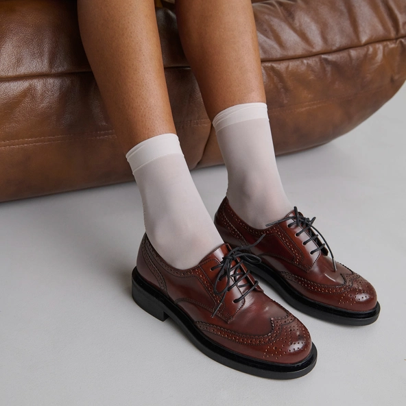 Derbies ajour&eacute;es en cuir glac&eacute; marron | DUERMO | Jonak