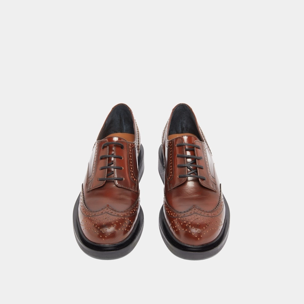 Derbies ajour&eacute;es en cuir glac&eacute; marron | DUERMO | Jonak