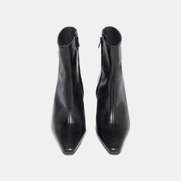 Bottines à larges talons en cuir noir | DYONISOS | Jonak