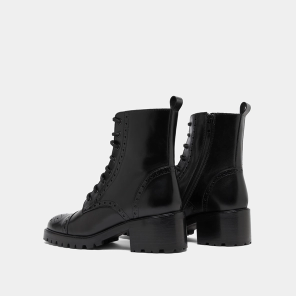 Boots &agrave; lacets et &agrave; talons en cuir noir | ANDERS | Jonak