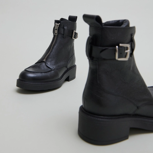 Boots à fermetures éclairs en cuir grainé et cuir noirs | ARIO | Jonak