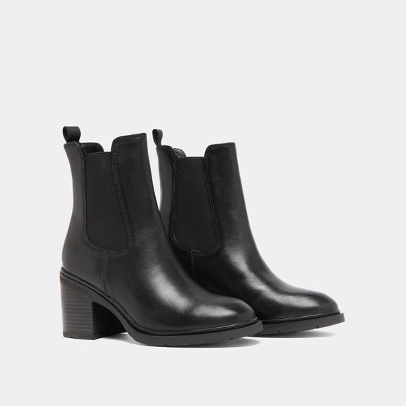 Bottines à élastiques et bouts arrondis.... en cuir noir | ATILA | Jonak
