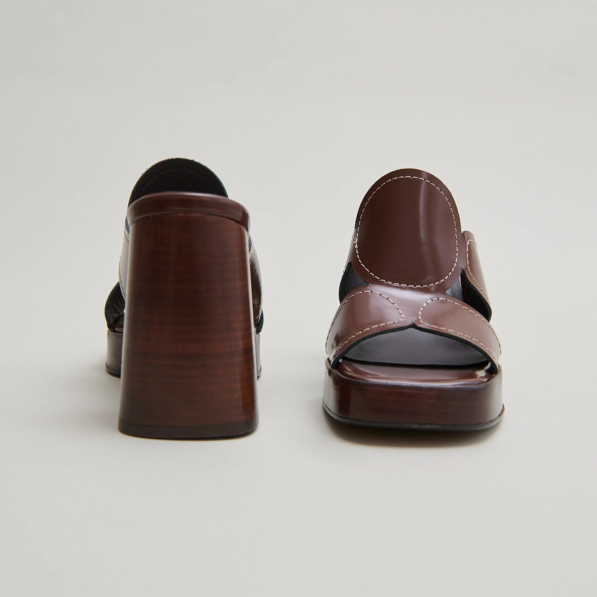 Mules &agrave; talons en cuir glac&eacute; marron | BELLE | Jonak