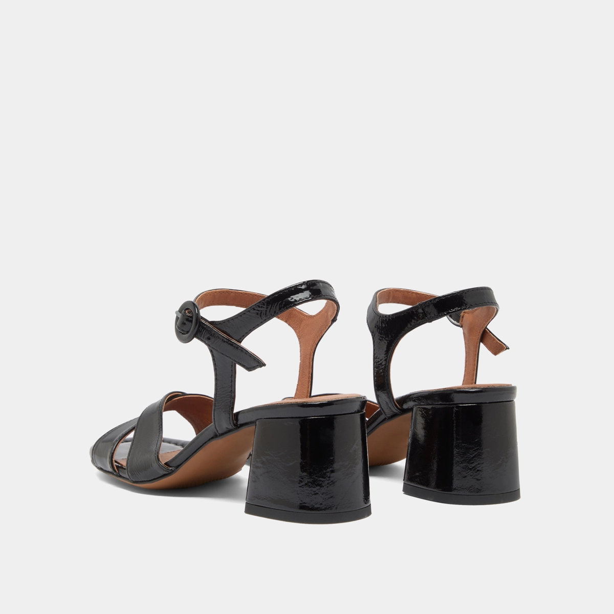 Sandales à talons en vernis plissé noir | BRIELLA | Jonak
