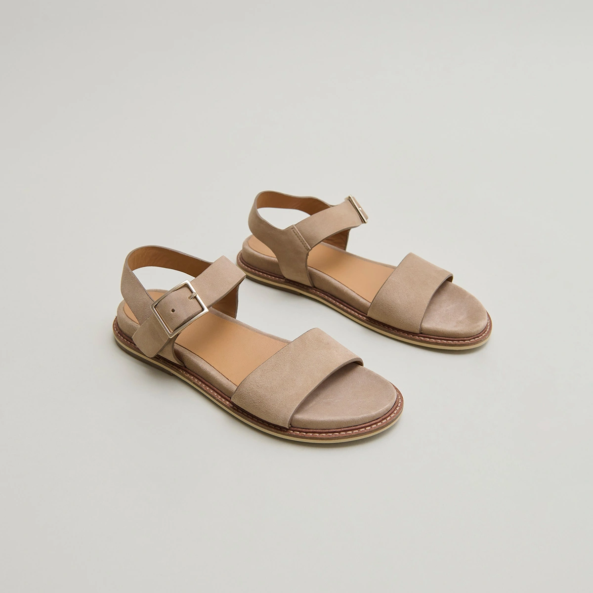 Sandales à brides et bouts ouverts en velours beige | ACCO | Jonak