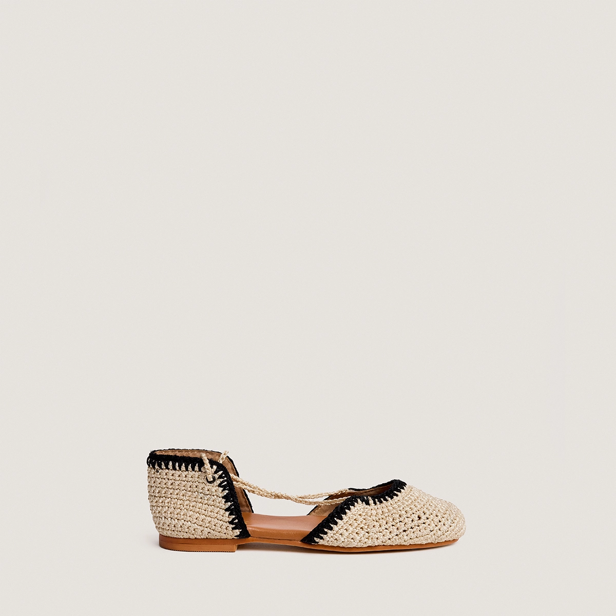 Ballerines à lacets en crochet beige et noir | WULLY | Jonak