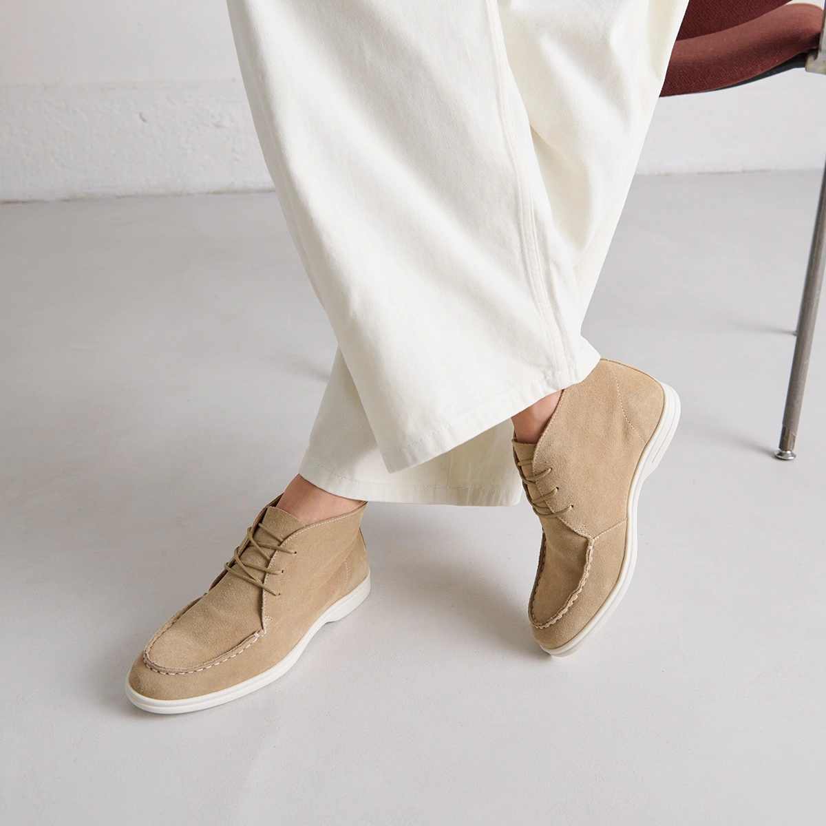 Derbies à surpiqûres en croute beige | OLYMPE | Jonak