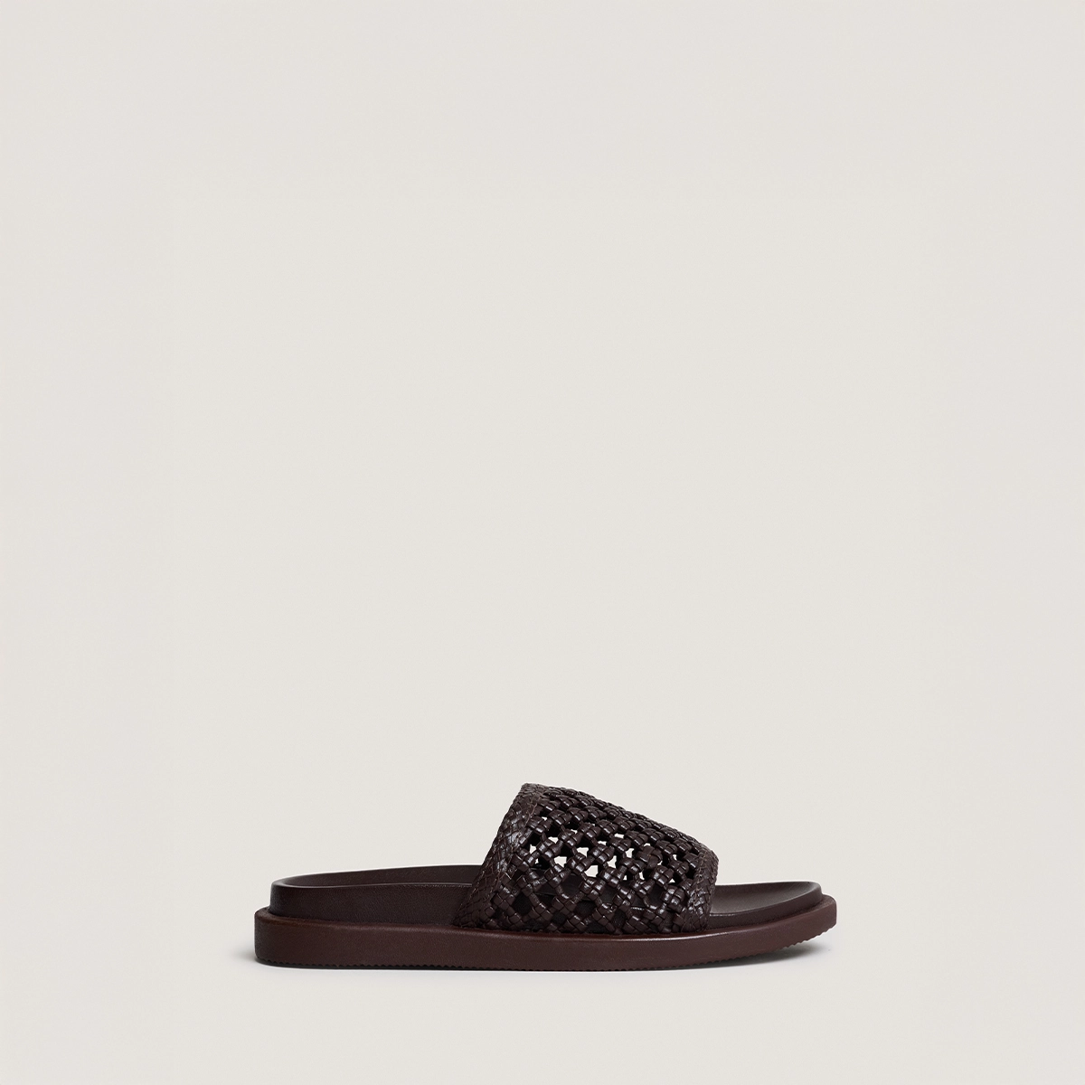 Mules ajourées en cuir marron foncé | WOZART | Jonak