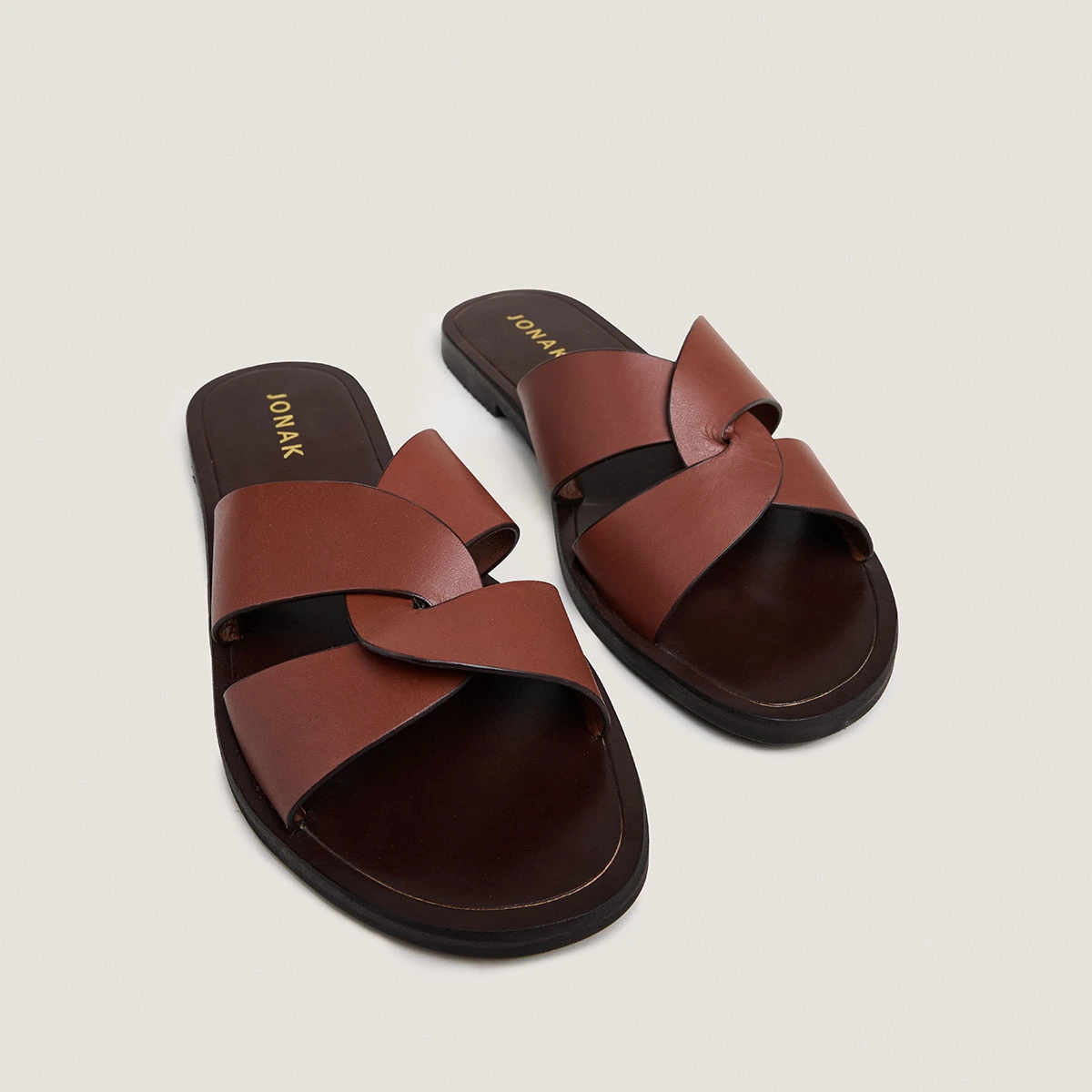 Nu-pieds &agrave; brides larges entrecrois&eacute;es... en cuir cognac | WINKO | Jonak