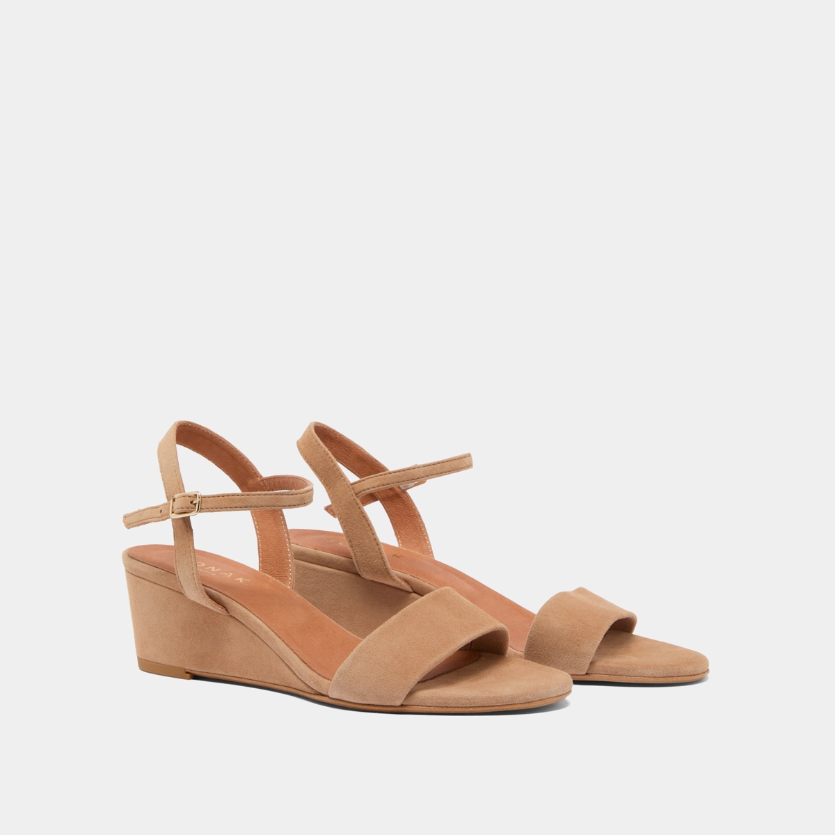 Sandales compensées en velours camel | AGRUME | Jonak
