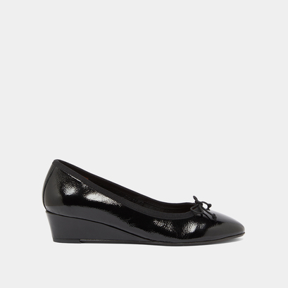Ballerines compensées en vernis plissé noir | AIRELLE | Jonak