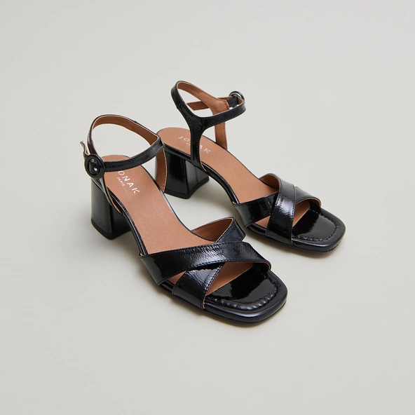Sandales à talons en vernis plissé noir | BRIELLA | Jonak